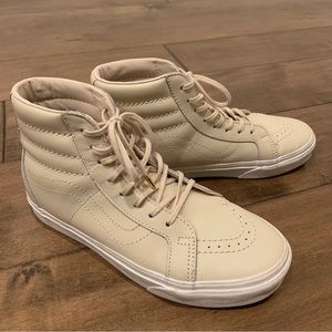 VANS leather high tops - excellent conditions! Tan - men 5.5 or women 7